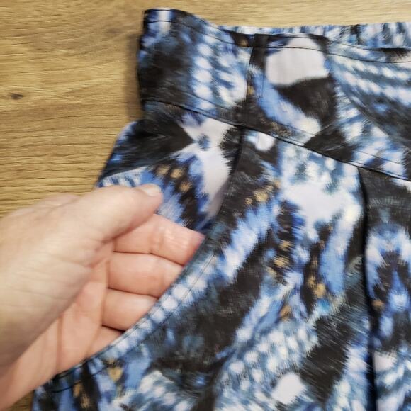 Rieley Pants High Rise Ankle Length Silky Tapered Blue and Black Pocket Medium - Picture 6 of 11